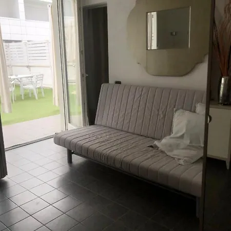 Naselli Sweet Apartment